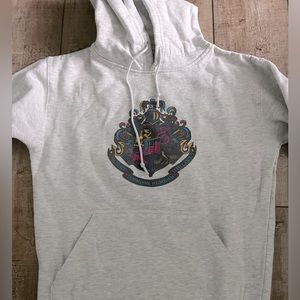 I am selling a super soft hoodie for all my Harry Potter fans! Size M